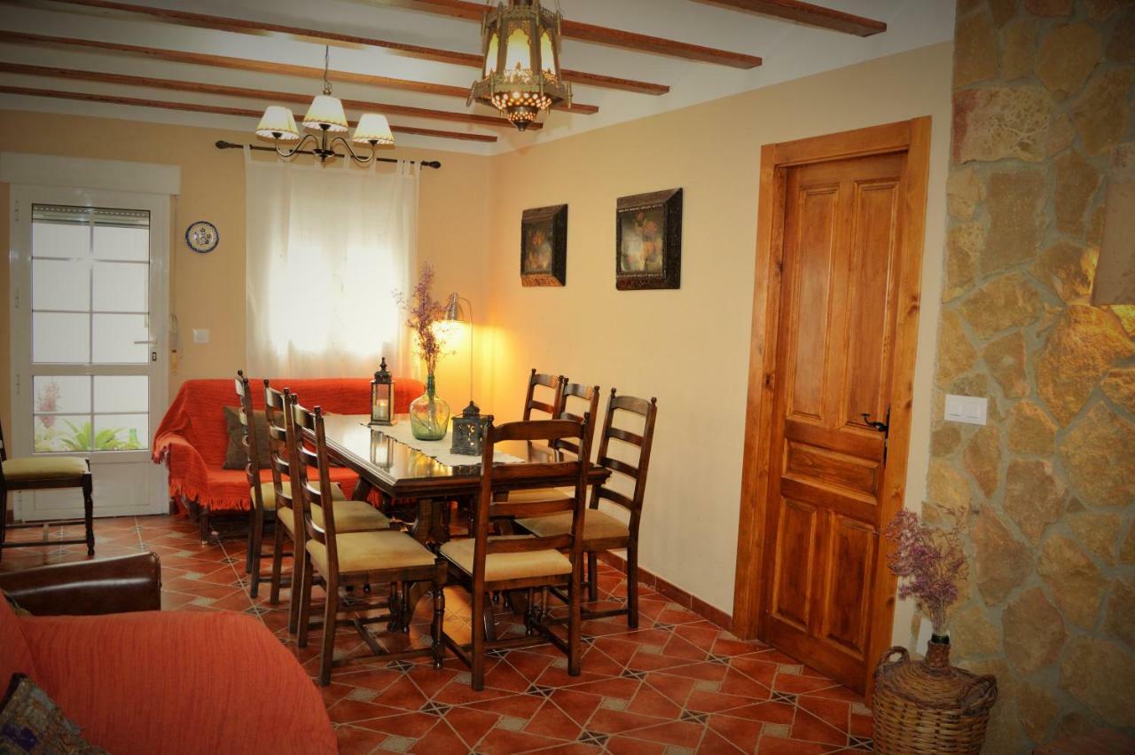 Cortijo Claudia Pension Taberno Buitenkant foto